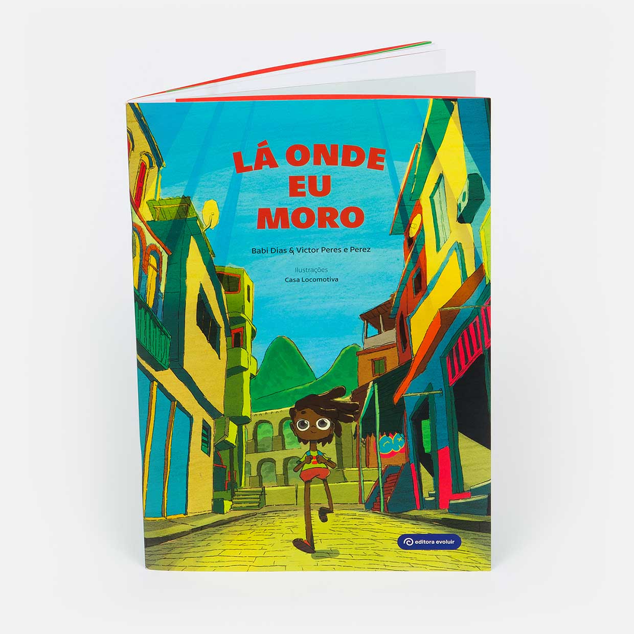 Capa do livro - Lá onde eu moro Capa do livro - Lá onde eu moro