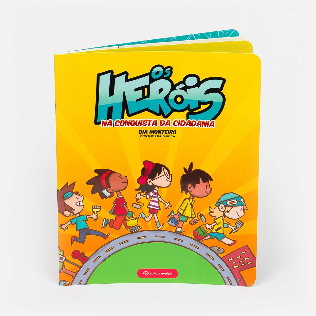 Capa do livro - Os heróis na conquista da cidadania Capa do livro - Os heróis na conquista da cidadania